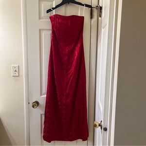 Vintage Jessica McClintock Red Strapless Gown Prom Dress Embroidery size 6